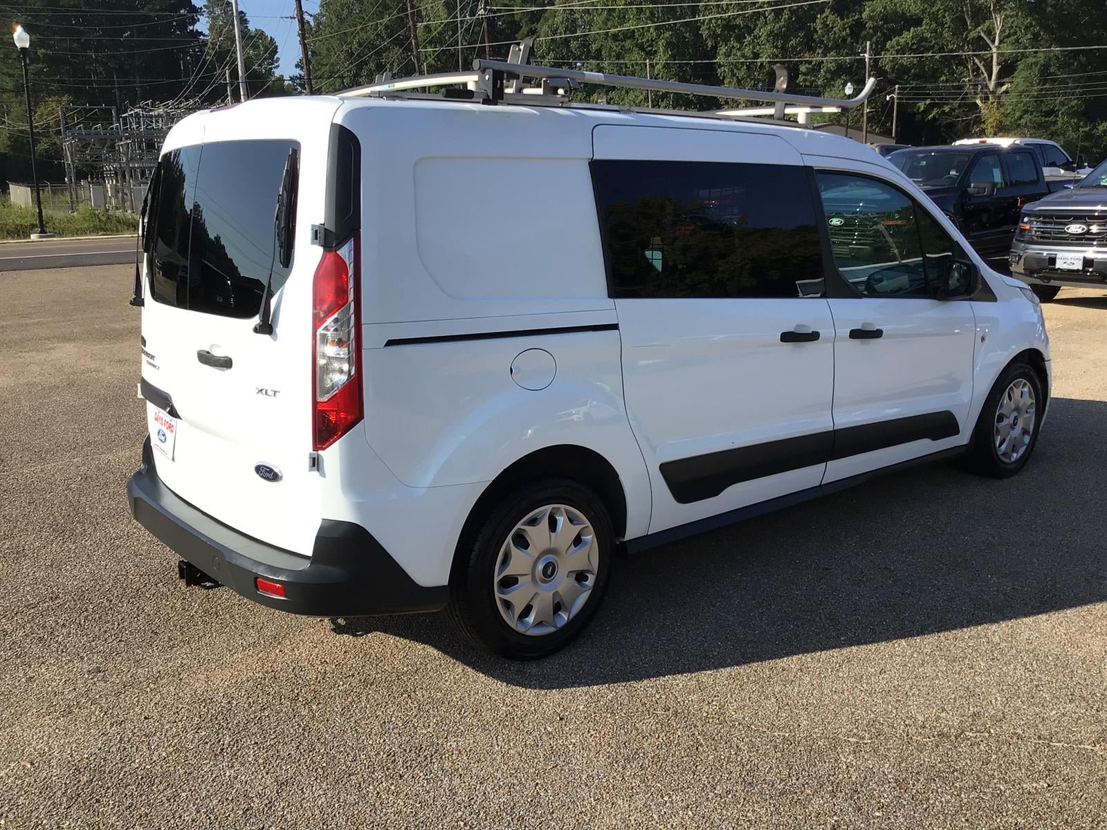 Used 2016 Ford Transit Connect XLT FWD image 11