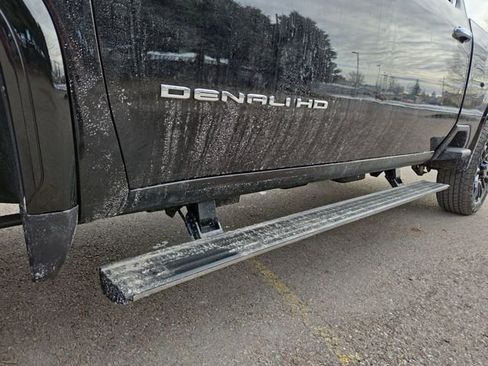 New 2026 GMC Sierra 2500 Denali Ultimate w/ LPO, Black Badging Package image 8