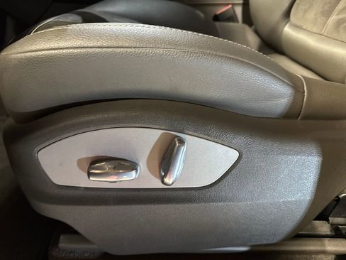 Used 2017 Porsche Macan S image 23