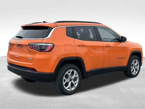 New 2026 Jeep Compass Latitude w/ Driver Assistance Group image 7