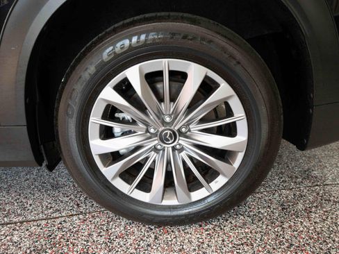 Used 2025 MAZDA CX-90 3.3 Turbo w/ Preferred Package AWD/4WD image 30