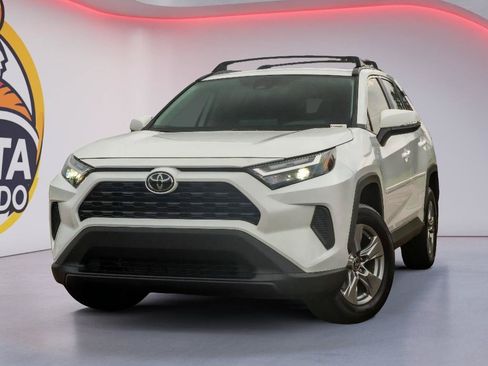 Used 2024 Toyota RAV4 XLE AWD/4WD image 1