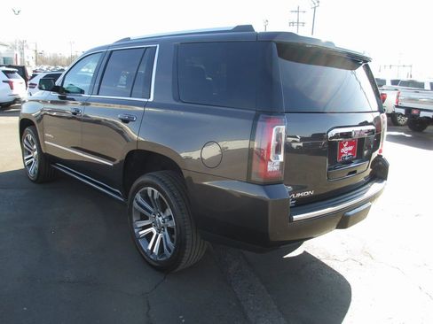 Used 2017 GMC Yukon Denali w/ Open Road Package image 8