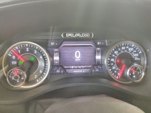 Used 2020 RAM 1500 Laramie AWD/4WD image 23