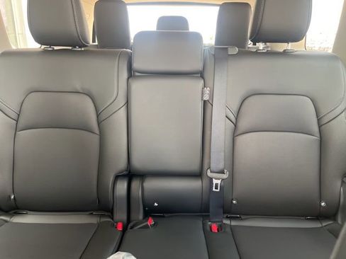 New 2026 Nissan Pathfinder SL FWD image 19