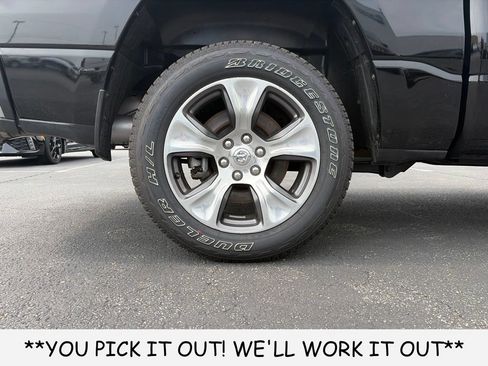Used 2023 RAM 1500 Laramie AWD/4WD image 7