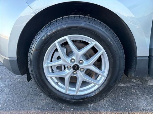 Used 2024 Ford Edge SEL image 25