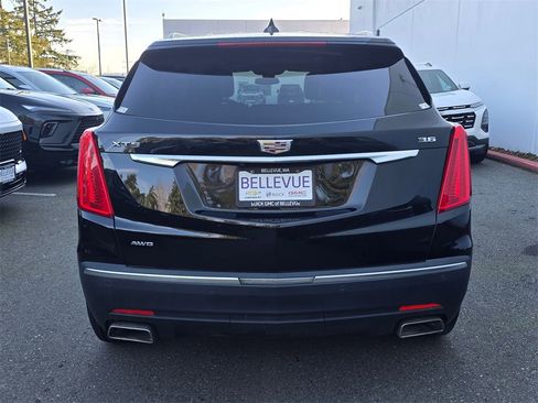 Used 2018 Cadillac XT5 Luxury w/ Driver Awareness Package image 37