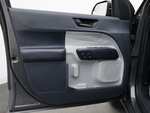 Used 2024 Ford Maverick XLT FWD image 15