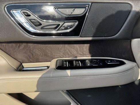 Used 2023 Lincoln Navigator Reserve RWD image 20