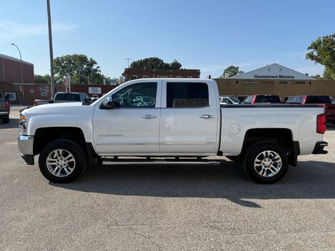 Used 2018 Chevrolet Silverado 1500 LTZ AWD/4WD image 8