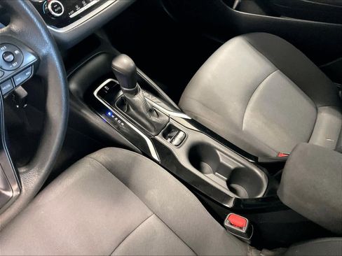 Used 2022 Toyota Corolla LE FWD image 20