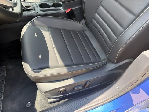 Used 2024 Volkswagen Jetta SE FWD image 13