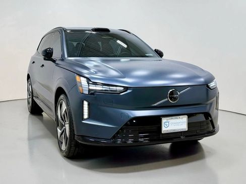 Used 2025 Volvo EX90 Ultra AWD/4WD image 7