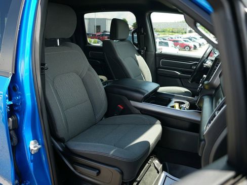 Used 2022 RAM 1500 Big Horn AWD/4WD image 25