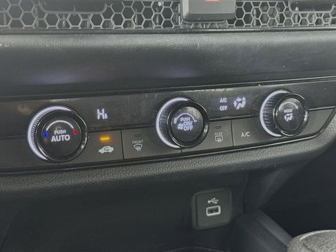 Certified 2023 Honda HR-V LX image 15