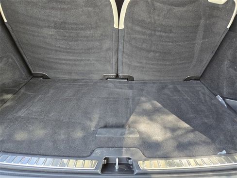 Certified 2025 Volvo XC90 T8 Plus w/ Protection Package Premier image 42