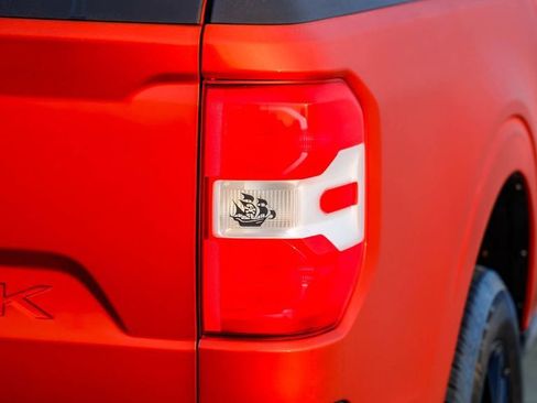 Used 2024 Ford Maverick XL image 10