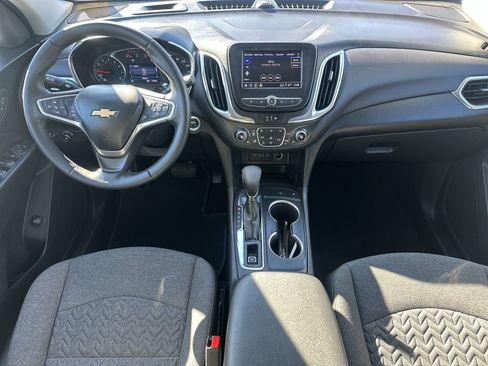 Used 2023 Chevrolet Equinox LT image 18
