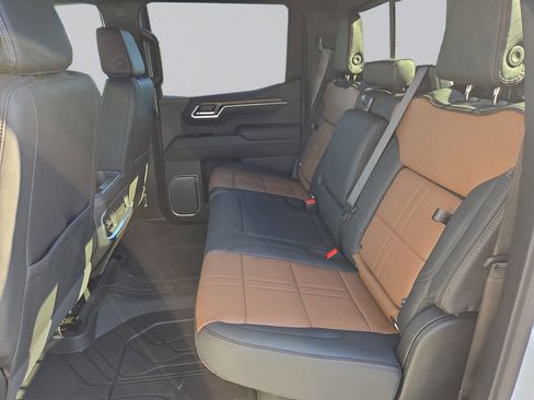 New 2026 Chevrolet Silverado 1500 High Country image 14