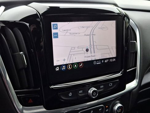 Used 2023 Chevrolet Traverse RS w/ LPO, Floor Liner Package AWD/4WD image 18