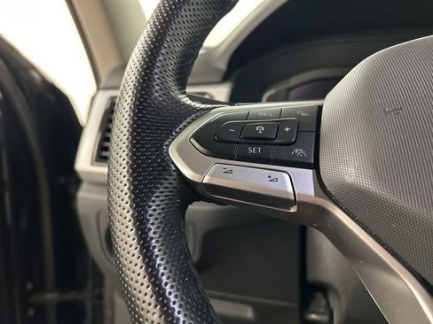 Used 2023 Volkswagen Atlas SEL Premium AWD/4WD image 9