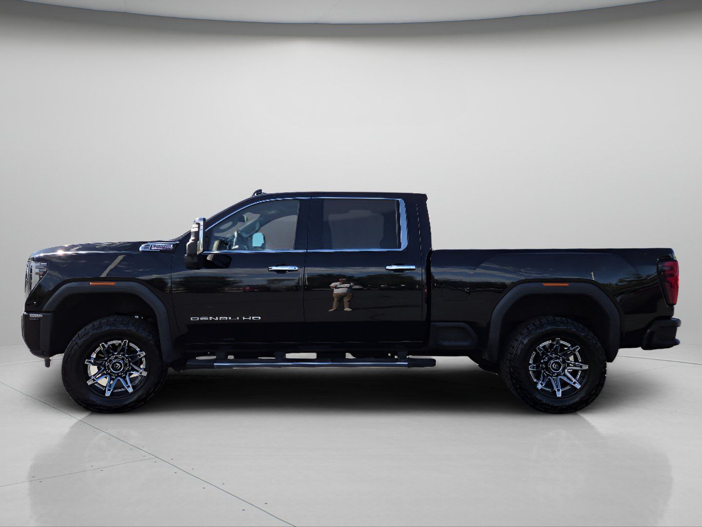Used 2024 GMC Sierra 2500 Denali AWD/4WD image 23