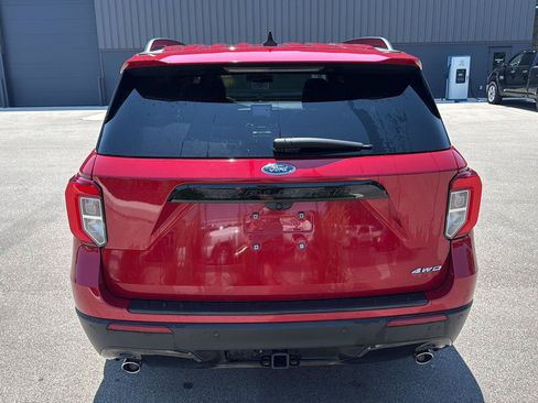 Used 2023 Ford Explorer ST-Line w/ Class IV Trailer Tow Package AWD/4WD image 4
