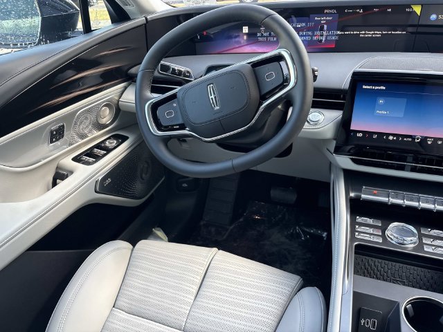 New 2026 Lincoln Nautilus Reserve AWD/4WD image 12