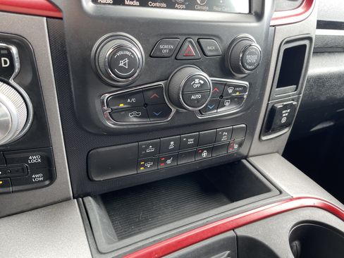 Used 2016 RAM 1500 Rebel AWD/4WD image 19