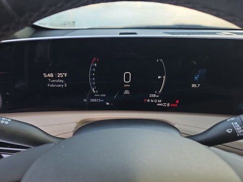 Certified 2024 Cadillac XT4 Luxury w/ Cold Weather Package image 20