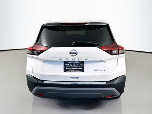 Used 2022 Nissan Rogue SV AWD/4WD image 6