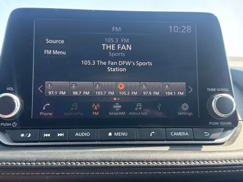 Certified 2025 Nissan Rogue SV FWD image 46