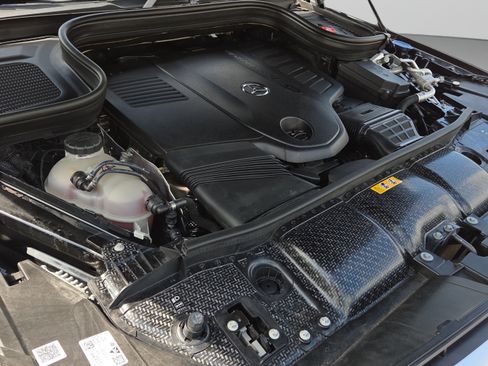 Certified 2024 Mercedes-Benz GLS 450 4MATIC image 20
