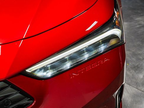 Used 2025 Acura Integra A-Spec image 8