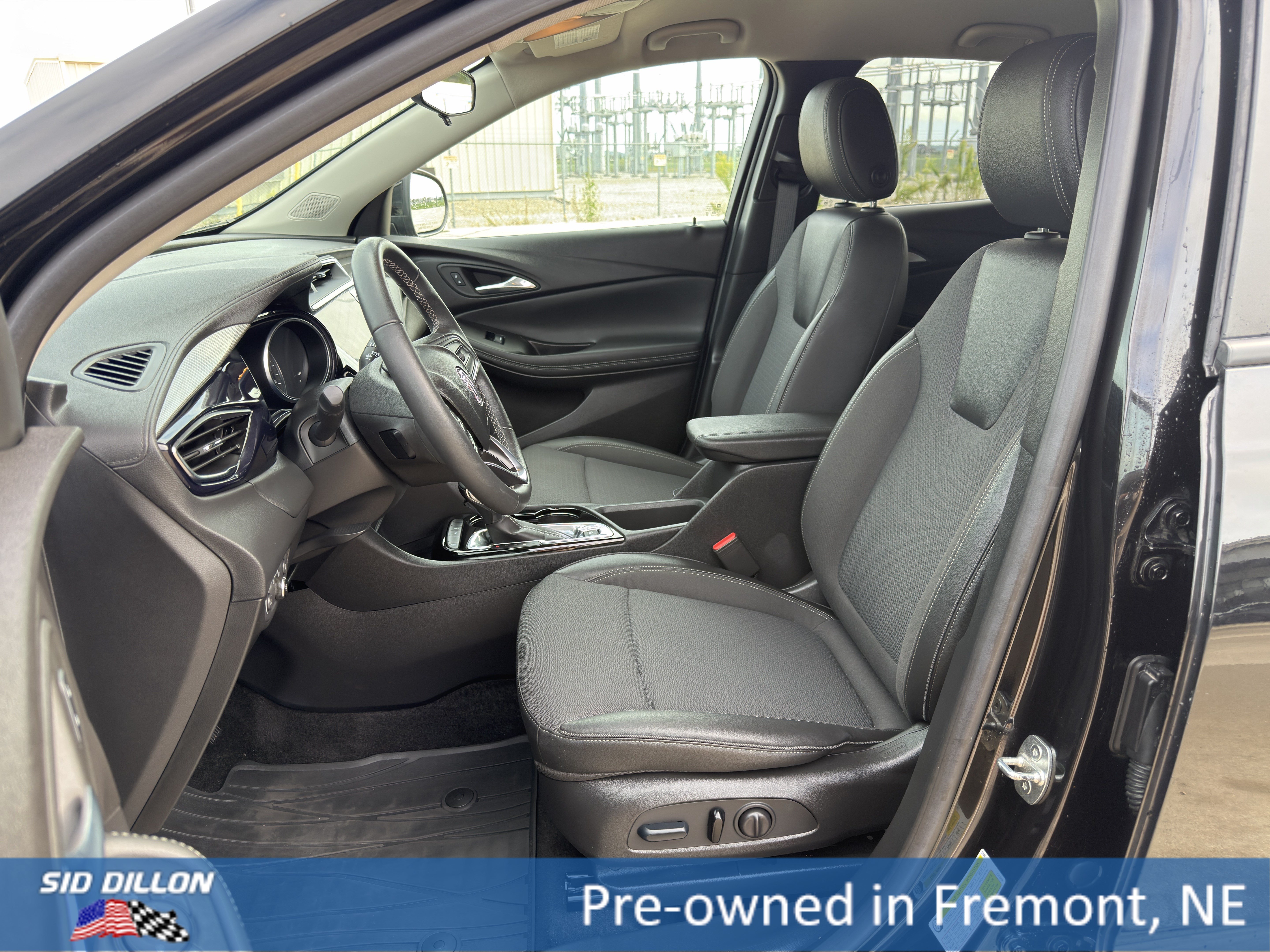 Certified 2023 Buick Encore GX Preferred w/ Cold Weather Comfort Package FWD image 11