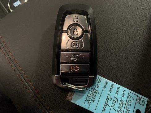 New 2026 Ford Explorer Active w/ Active Comfort Package AWD/4WD image 11