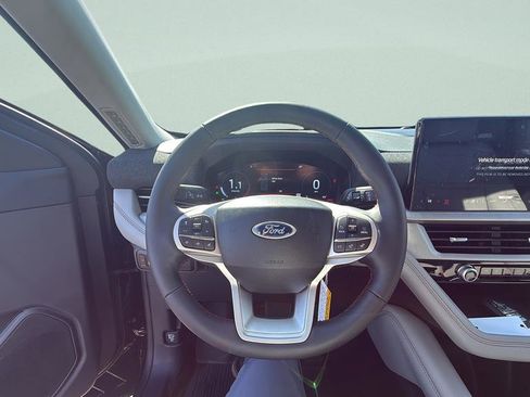 New 2026 Ford Explorer Active AWD/4WD image 13