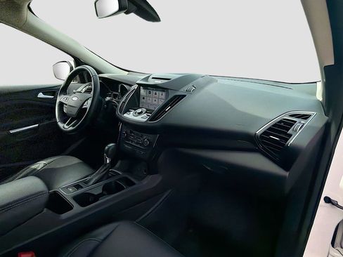 Used 2017 Ford Escape Titanium AWD/4WD image 31