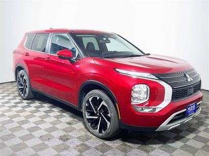 Used 2024 Mitsubishi Outlander SE