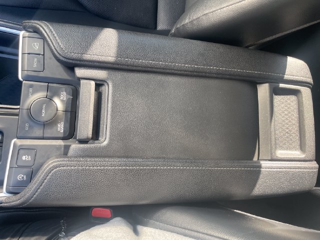 Used 2025 Toyota Grand Highlander AWD image 17