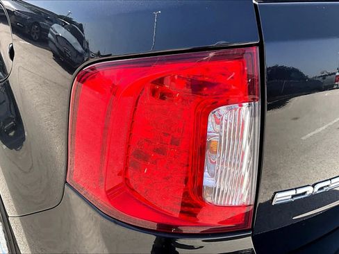 Used 2013 Ford Edge Limited AWD/4WD image 29