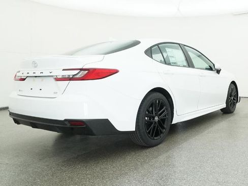 New 2026 Toyota Camry SE image 38