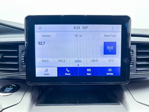 Used 2021 Ford Explorer XLT image 21