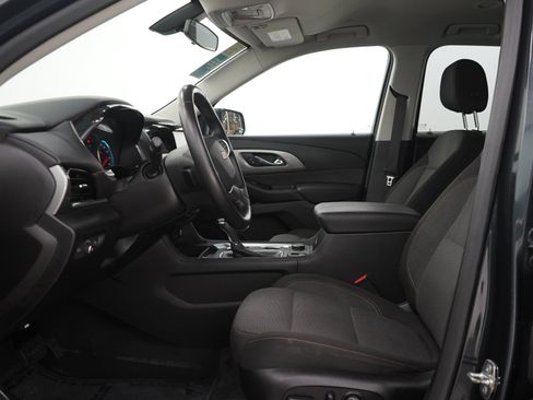 Used 2019 Chevrolet Traverse LT AWD/4WD image 25