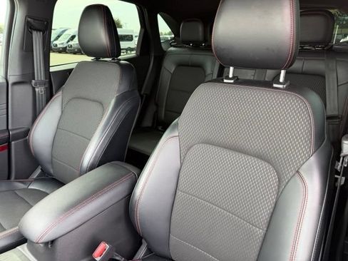 Certified 2023 Ford Escape ST-Line w/ Tech Pack #1 FWD image 11