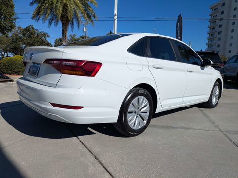 Used 2019 Volkswagen Jetta S image 4