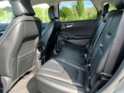 Certified 2024 Ford Edge Titanium w/ Equipment Group 301A AWD/4WD image 4