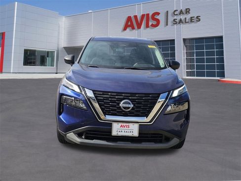 Used 2023 Nissan Rogue S image 10