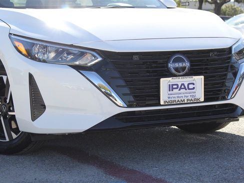 New 2025 Nissan Sentra SV image 3